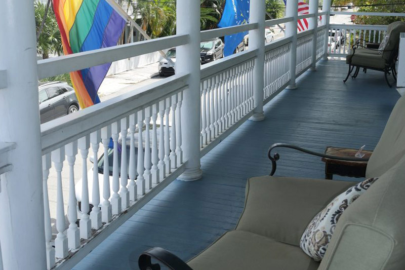 Guest room at Heron House Court Key West
